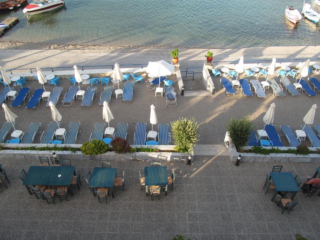 Pedi Beach Hotel Simi Exterior foto